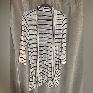 Striped Black and White Women's Lightweight 3/4 Sleeve Sweater